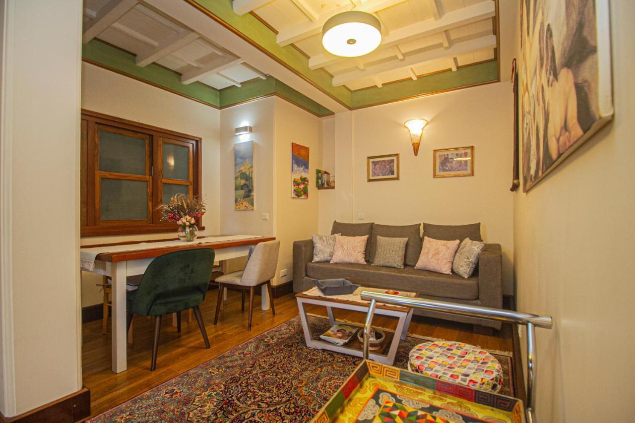 Amritara Luxury Villa Tosca, Гангток Экстерьер фото