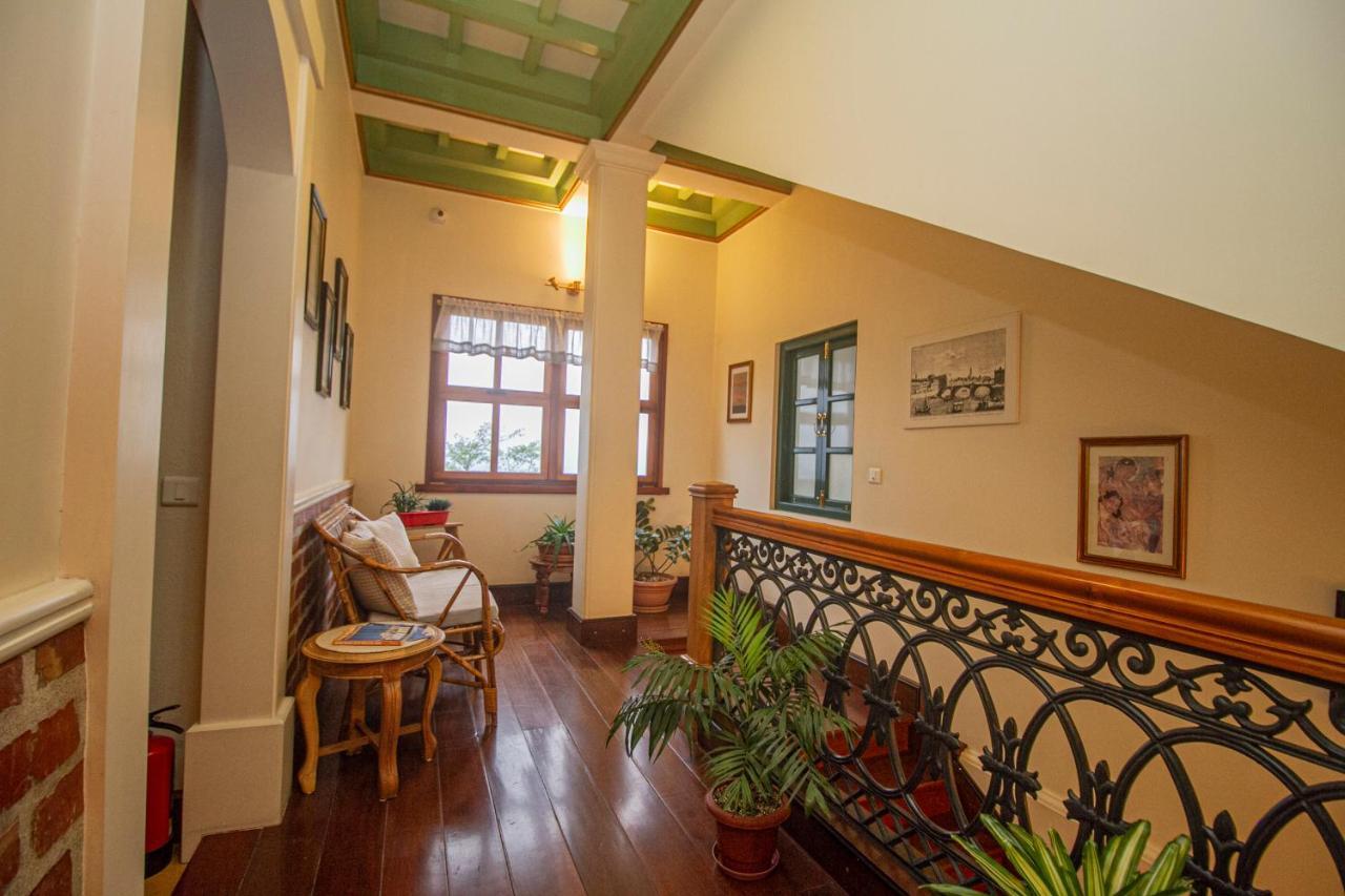 Amritara Luxury Villa Tosca, Гангток Экстерьер фото
